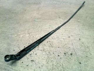 bontott TOYOTA YARIS Jobb első Ablaktörlő Kar