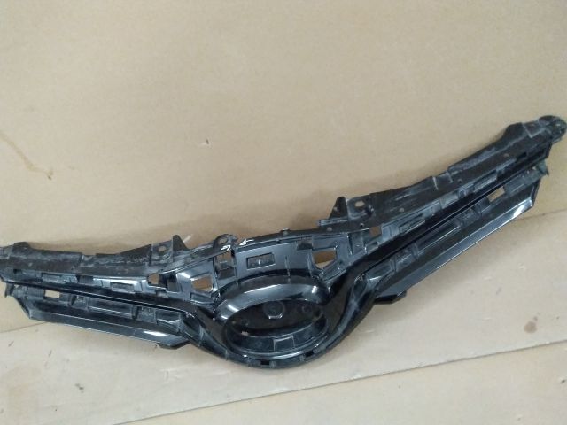 bontott TOYOTA YARIS Jobb első Ajtó Díszléc