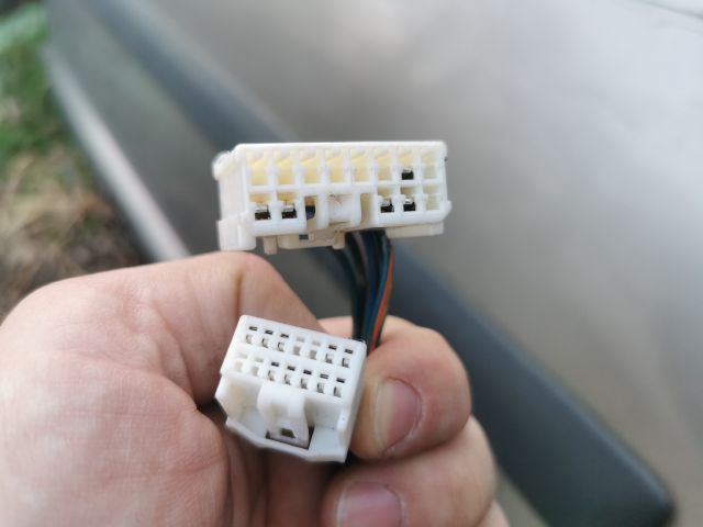 bontott TOYOTA YARIS Jobb első Ajtó Kábelköteg