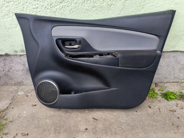 bontott TOYOTA YARIS Jobb első Ajtó Kárpit