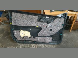 bontott TOYOTA YARIS Jobb első Ajtó Kárpit