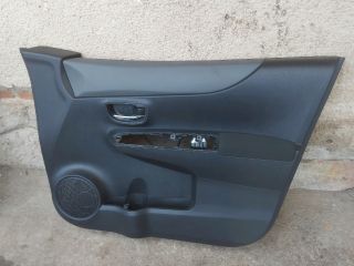 bontott TOYOTA YARIS Jobb első Ajtó Kárpit