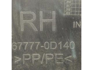 bontott TOYOTA YARIS Jobb első Ajtó Kárpit