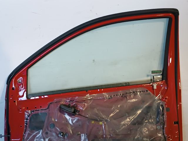 bontott TOYOTA YARIS Jobb első Ajtó (Részeivel)