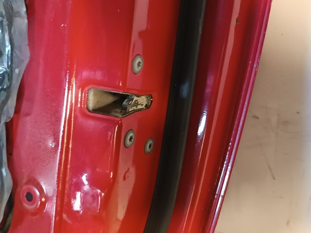 bontott TOYOTA YARIS Jobb első Ajtó (Részeivel)