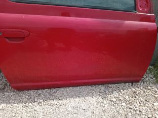 bontott TOYOTA YARIS Jobb első Ajtó (Részeivel)