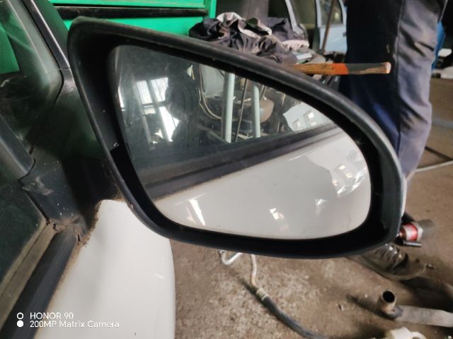 bontott TOYOTA YARIS Jobb első Ajtó (Részeivel)