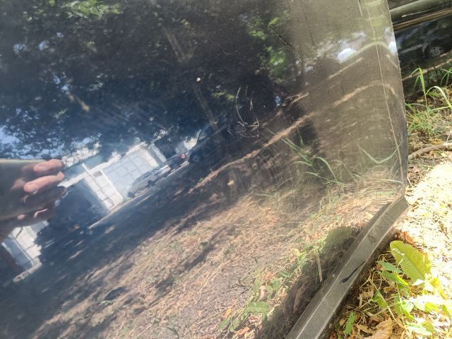 bontott TOYOTA YARIS Jobb első Ajtó (Részeivel)