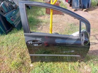 bontott TOYOTA YARIS Jobb első Ajtó (Részeivel)
