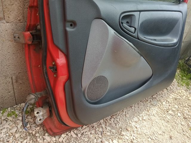 bontott TOYOTA YARIS Jobb első Ajtó (Részeivel)