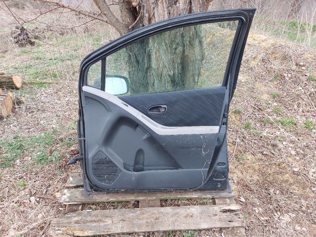 bontott TOYOTA YARIS Jobb első Ajtó (Üres lemez)