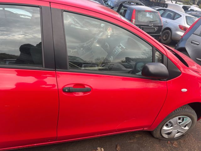 bontott TOYOTA YARIS Jobb első Ajtó (Üres lemez)