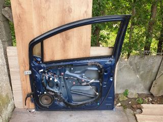 bontott TOYOTA YARIS Jobb első Ajtó (Üres lemez)