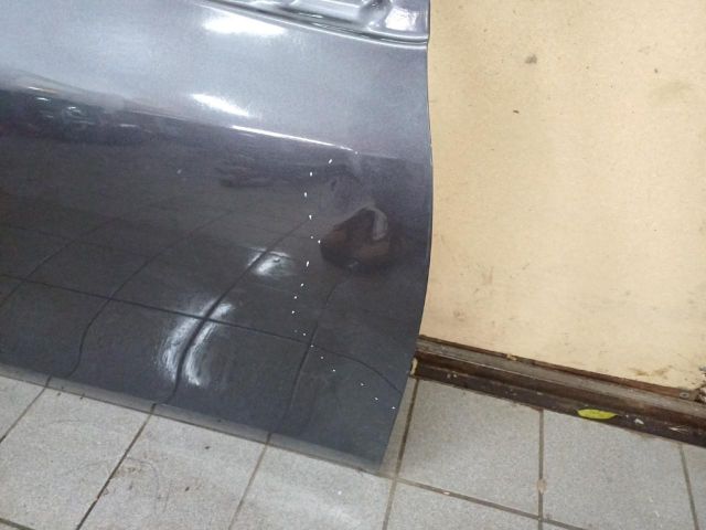 bontott TOYOTA YARIS Jobb első Ajtó (Üres lemez)