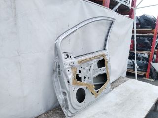 bontott TOYOTA YARIS Jobb első Ajtó (Üres lemez)