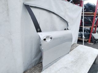 bontott TOYOTA YARIS Jobb első Ajtó (Üres lemez)