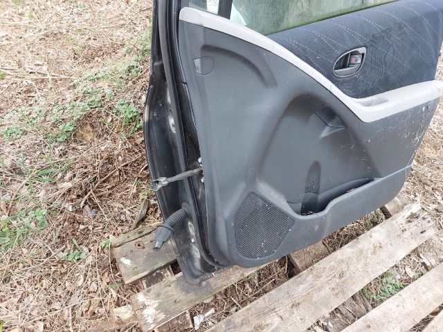 bontott TOYOTA YARIS Jobb első Ajtó (Üres lemez)