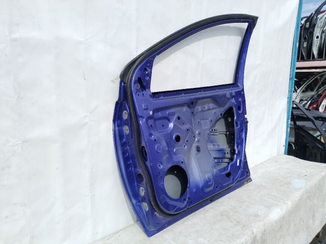 bontott TOYOTA YARIS Jobb első Ajtó (Üres lemez)