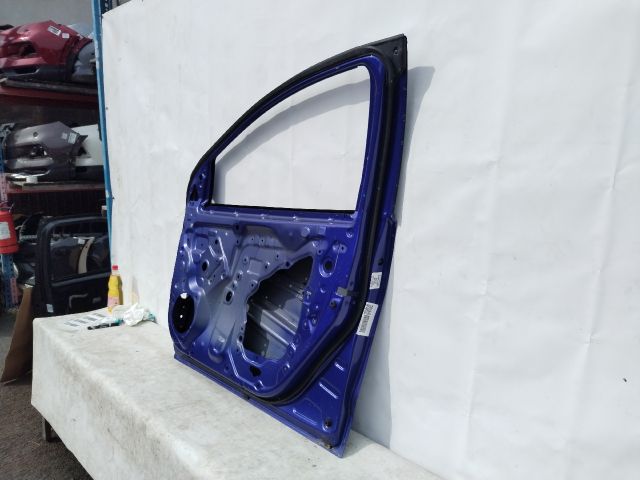 bontott TOYOTA YARIS Jobb első Ajtó (Üres lemez)