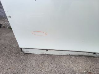 bontott TOYOTA YARIS Jobb első Ajtó (Üres lemez)