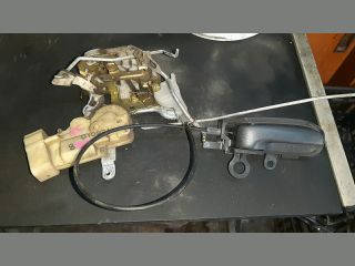 bontott TOYOTA YARIS Jobb első Ajtózár