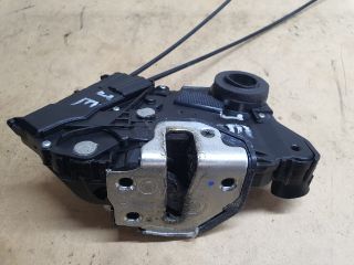 bontott TOYOTA YARIS Jobb első Ajtózár