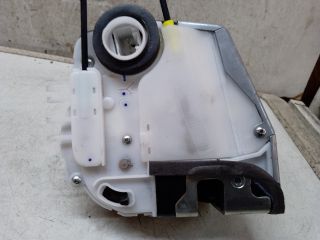 bontott TOYOTA YARIS Jobb első Ajtózár