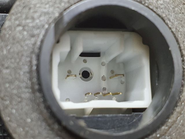 bontott TOYOTA YARIS Jobb első Ajtózár