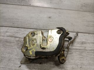 bontott TOYOTA YARIS Jobb első Ajtózár