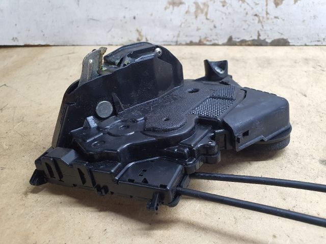 bontott TOYOTA YARIS Jobb első Ajtózár