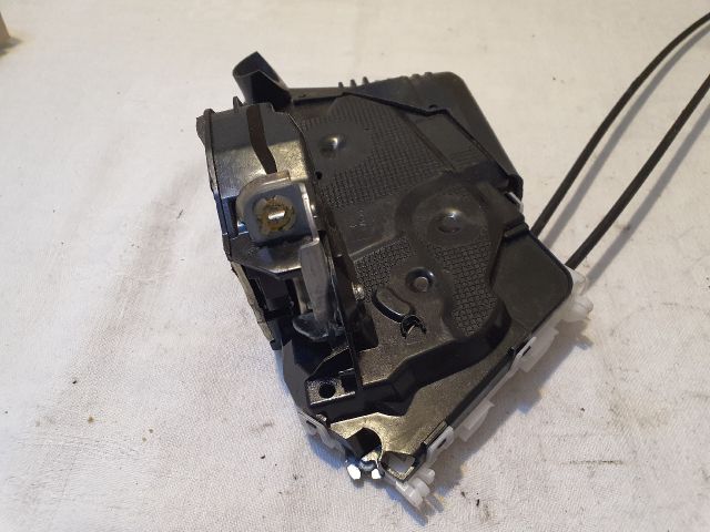 bontott TOYOTA YARIS Jobb első Ajtózár