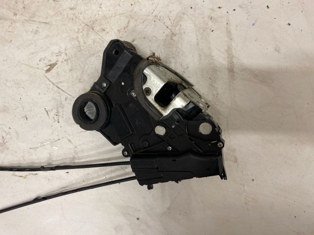 bontott TOYOTA YARIS Jobb első Ajtózár