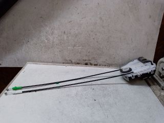 bontott TOYOTA YARIS Jobb első Ajtózár