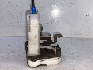 bontott TOYOTA YARIS Jobb első Ajtózár