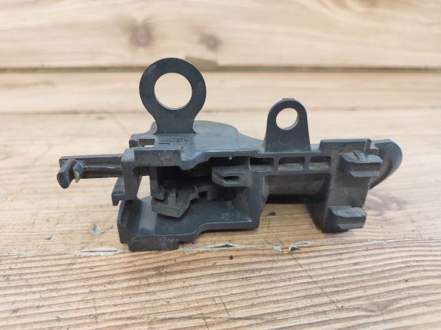 bontott TOYOTA YARIS Jobb első Belső Kilincs