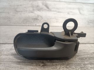 bontott TOYOTA YARIS Jobb első Belső Kilincs