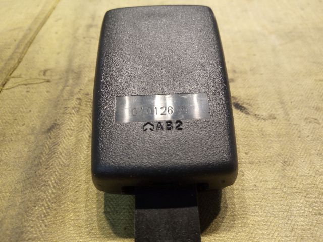 bontott TOYOTA YARIS Jobb első Biztonsági Öv Csat