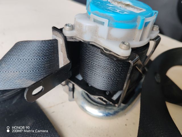 bontott TOYOTA YARIS Jobb első Biztonsági Öv