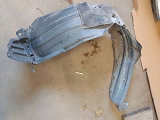 bontott TOYOTA YARIS Jobb első Első Dobbetét (Kerékjárati, Műanyag)