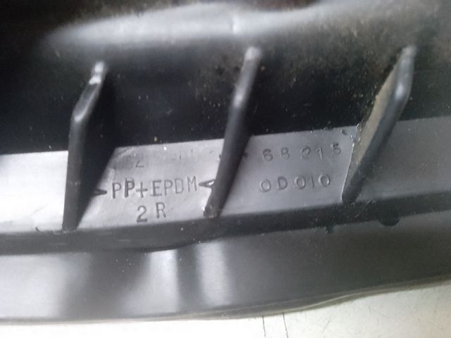 bontott TOYOTA YARIS Jobb első Fixüveg (Ajtóban)