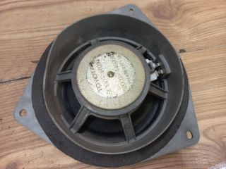 bontott TOYOTA YARIS Jobb első Hangszóró