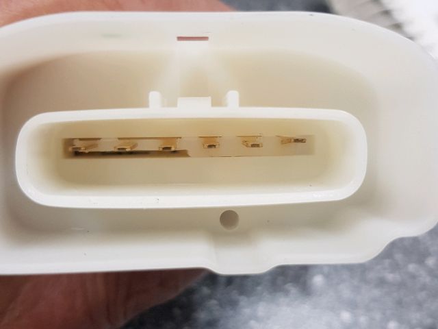 bontott TOYOTA YARIS Jobb első Központizár Motor