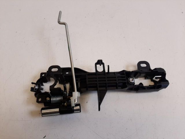 bontott TOYOTA YARIS Jobb első Külső Kilincsfészek