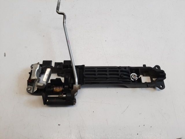 bontott TOYOTA YARIS Jobb első Külső Kilincsfészek