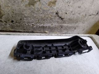 bontott TOYOTA YARIS Jobb első Lökhárító Tartó (Műanyag)