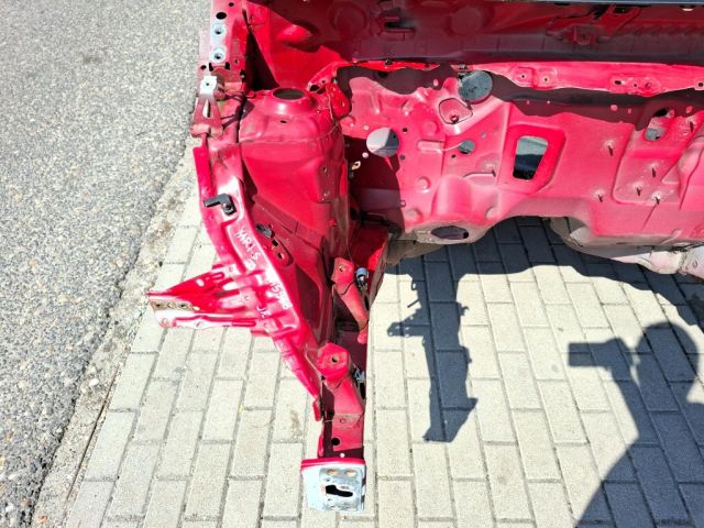 bontott TOYOTA YARIS Jobb első Negyed Karosszéria Csomag