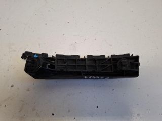 bontott TOYOTA YARIS Jobb első Oldal Lökhárító Tartó (Műanyag)