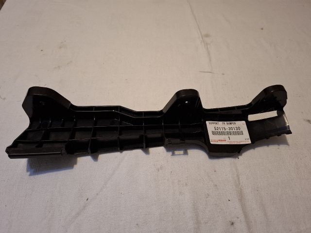 bontott TOYOTA YARIS Jobb első Oldal Lökhárító Tartó (Műanyag)