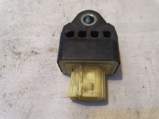 bontott TOYOTA YARIS Jobb első Oldal Ütközés Érzékelő