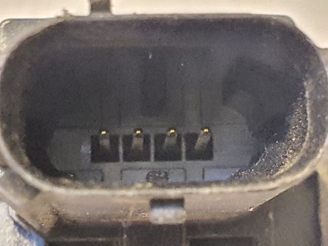 bontott TOYOTA YARIS Jobb első Oldal Ütközés Érzékelő